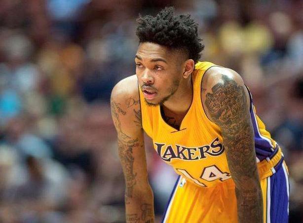 赛中保持不 赛中保持不