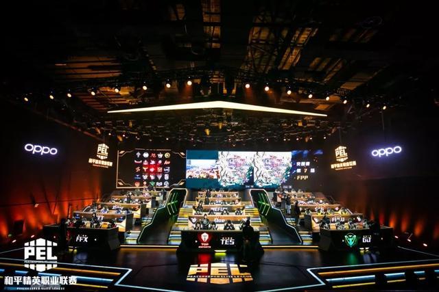 但事实上 但事实上